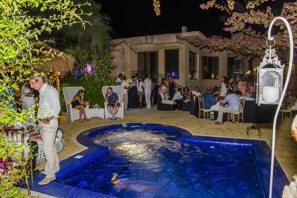Gathering At Tente De La Reine