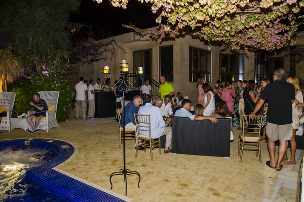 Gathering At Tente De La Reine