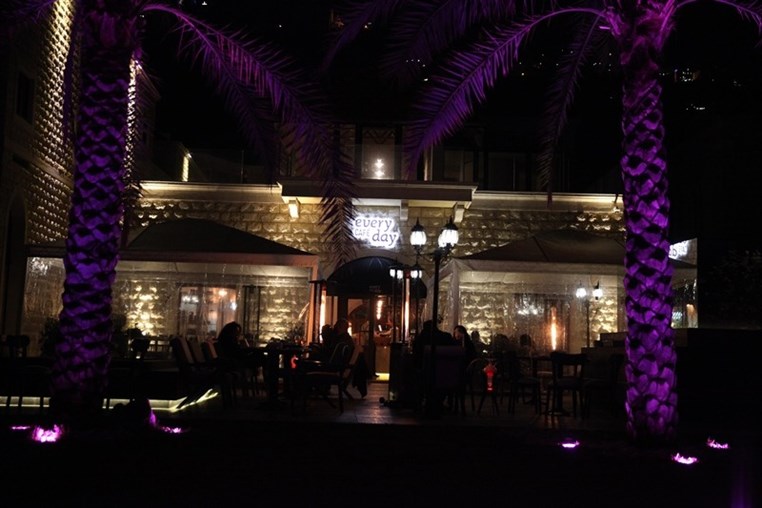 Everyday Cafe on Saturday Night 