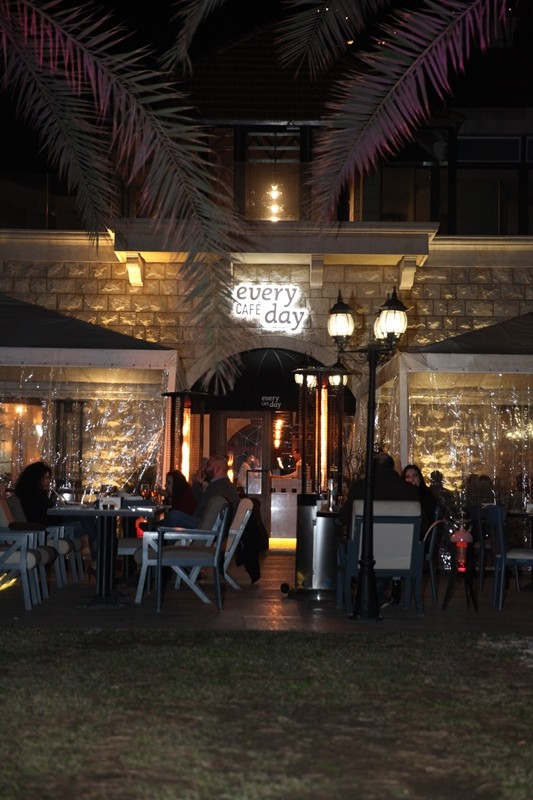 Everyday Cafe on Saturday Night 