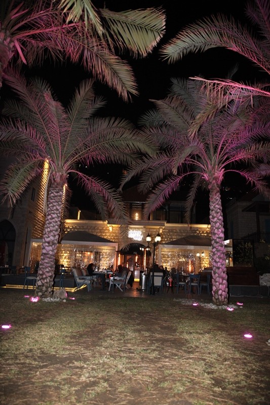 Everyday Cafe on Saturday Night 