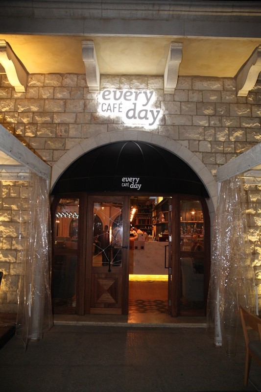 Everyday Cafe on Saturday Night 