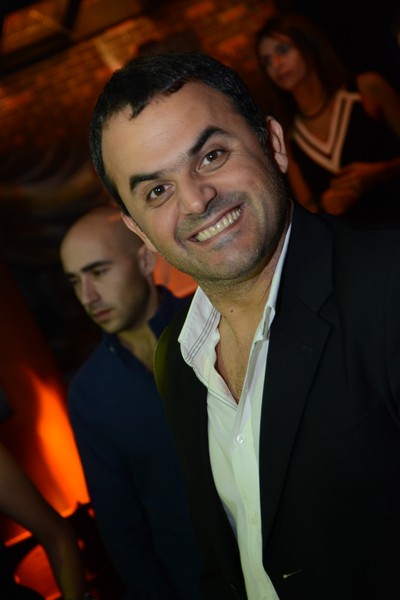 Johnnie Walker Make It Gold