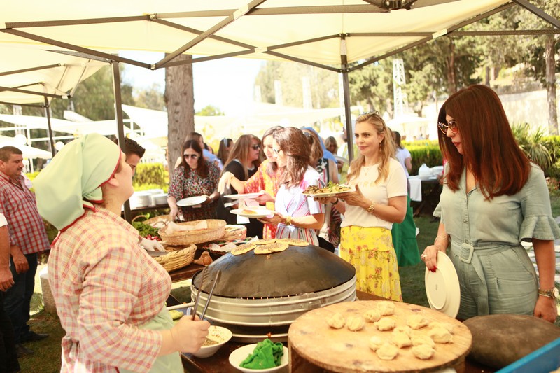 Good Vibes at Menchiyyeh Gardens Deir Al Qamar
