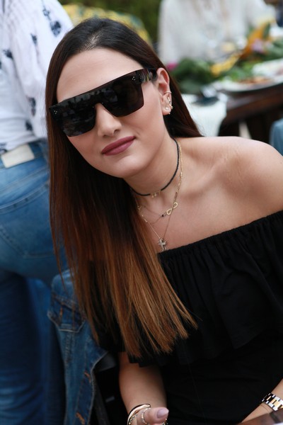 Good Vibes at Menchiyyeh Gardens Deir Al Qamar