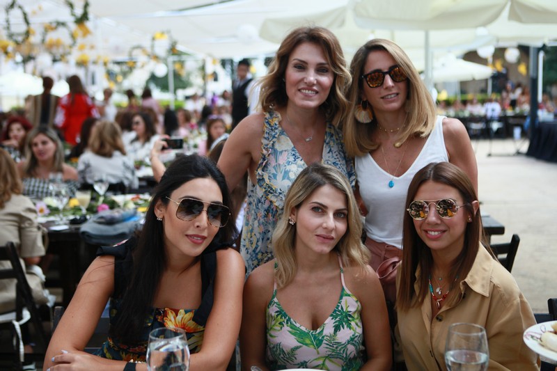 Good Vibes at Menchiyyeh Gardens Deir Al Qamar