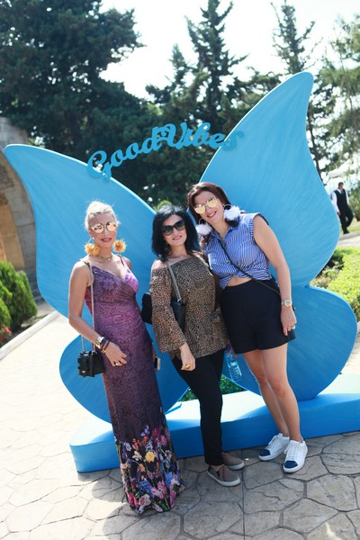 Good Vibes at Menchiyyeh Gardens Deir Al Qamar
