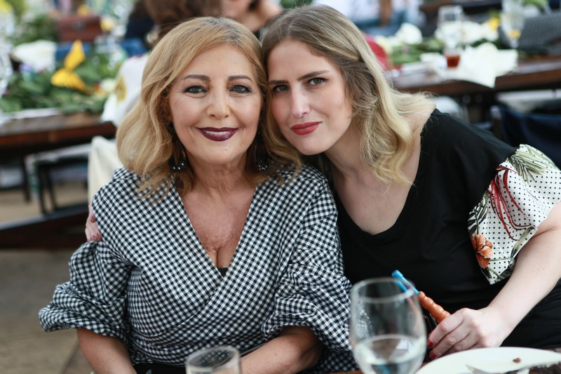 Good Vibes at Menchiyyeh Gardens Deir Al Qamar