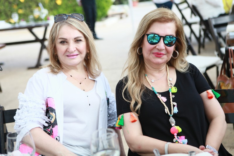 Good Vibes at Menchiyyeh Gardens Deir Al Qamar