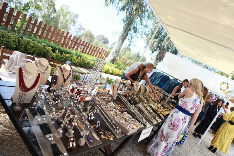 Good Vibes at Menchiyyeh Gardens Deir Al Qamar