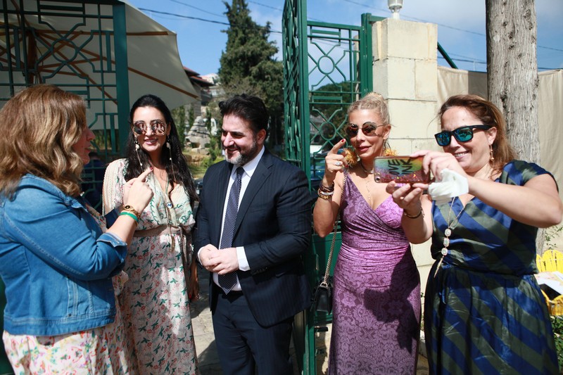 Good Vibes at Menchiyyeh Gardens Deir Al Qamar