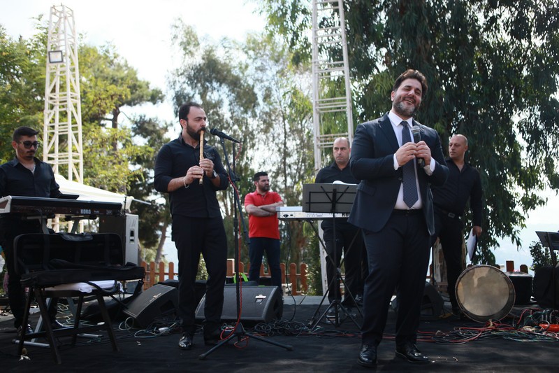 Good Vibes at Menchiyyeh Gardens Deir Al Qamar