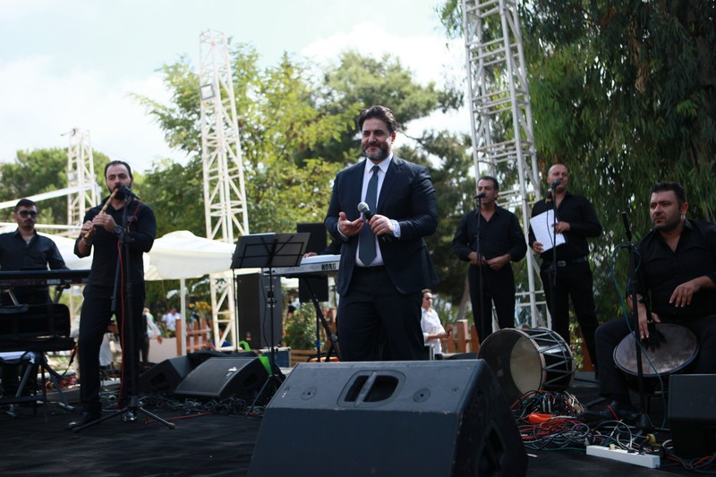 Good Vibes at Menchiyyeh Gardens Deir Al Qamar