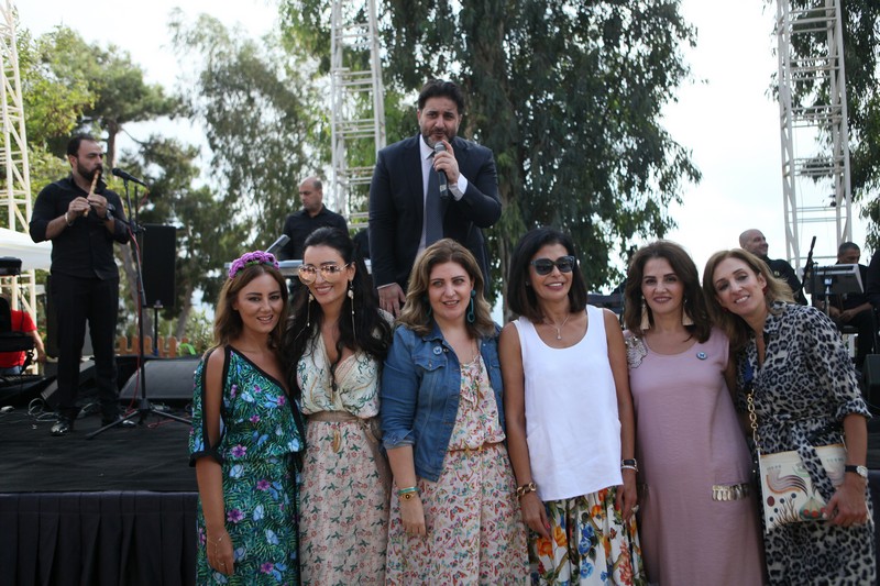Good Vibes at Menchiyyeh Gardens Deir Al Qamar