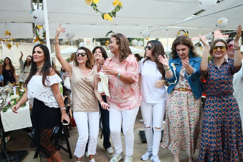 Good Vibes at Menchiyyeh Gardens Deir Al Qamar