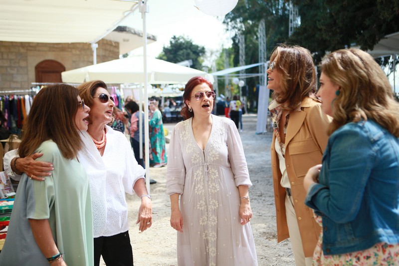 Good Vibes at Menchiyyeh Gardens Deir Al Qamar