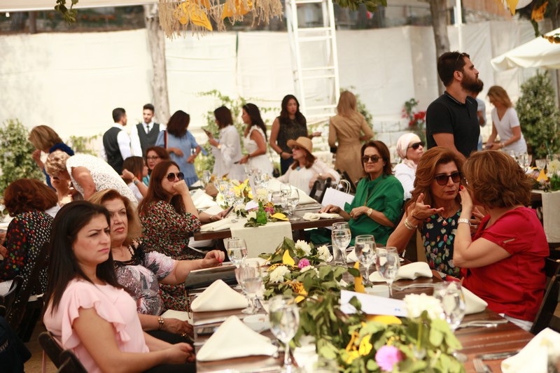 Good Vibes at Menchiyyeh Gardens Deir Al Qamar
