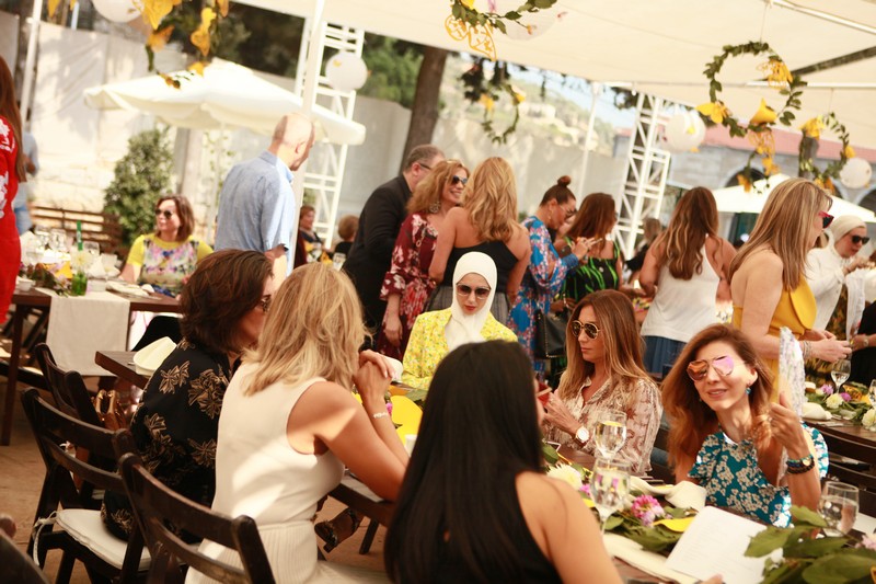 Good Vibes at Menchiyyeh Gardens Deir Al Qamar