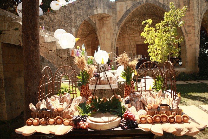 Good Vibes at Menchiyyeh Gardens Deir Al Qamar
