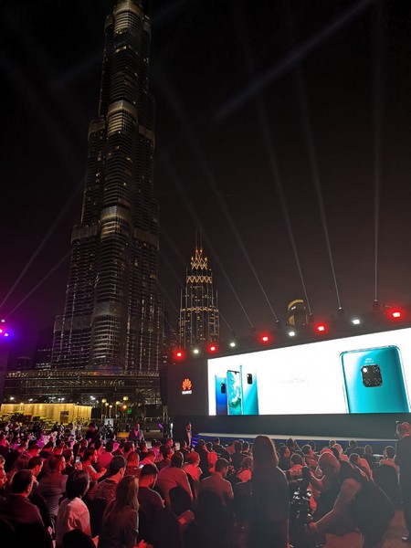 Launching of HUAWEI Mate 20 Series at Burj Park 
