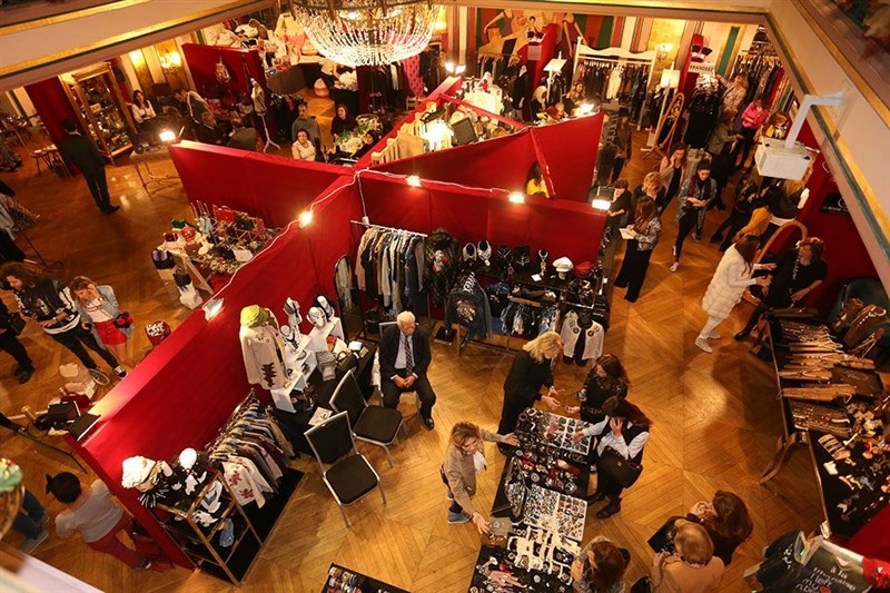 Le Marche De Noel at Le Bristol