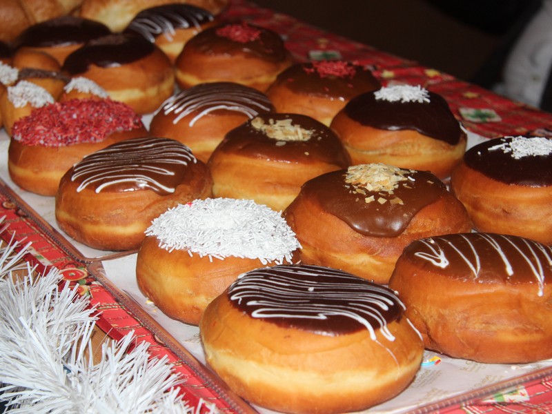 A Taste Of Christmas:Zouk Mikael