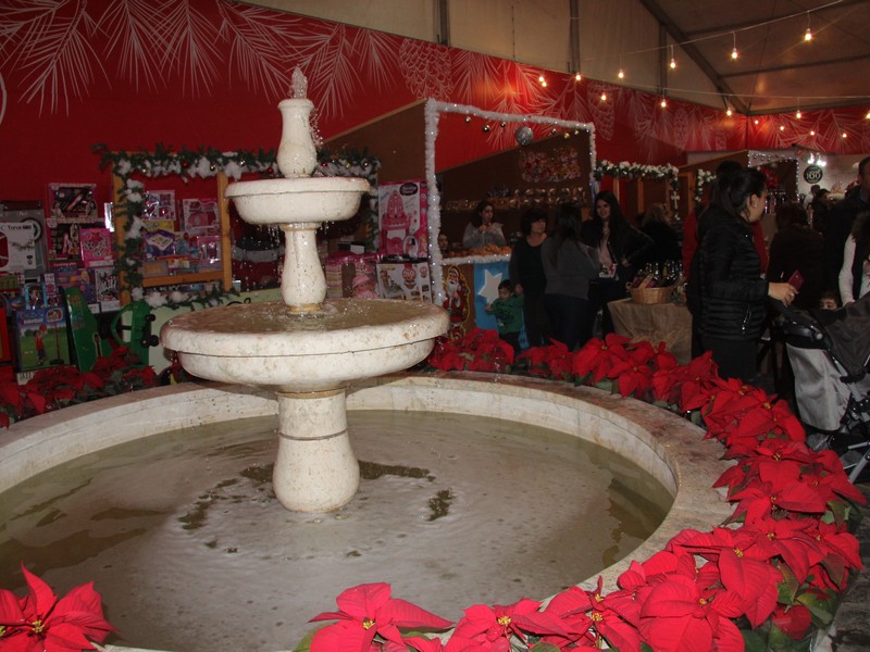 A Taste Of Christmas:Zouk Mikael