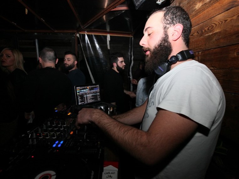 Fertil Pub on Saturday Night