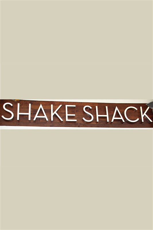 Shake Shack Opening at ABC Ashrafieh 