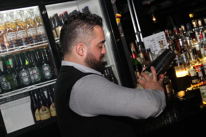 Oriental Thursdays at Bar 35