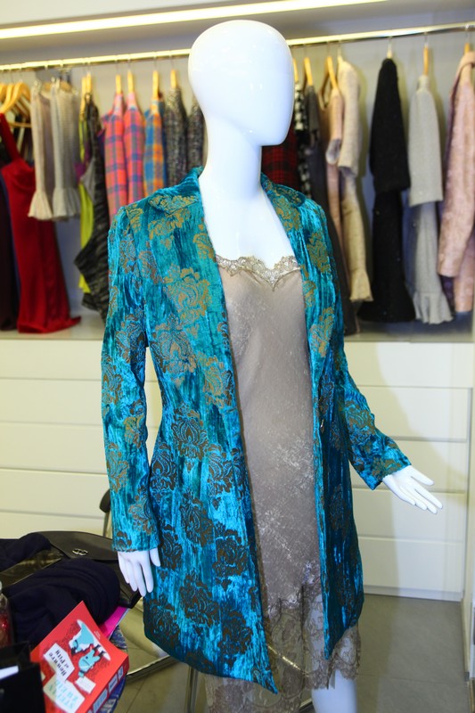 The Blue Box Popping up at Boutique 2Pieces
