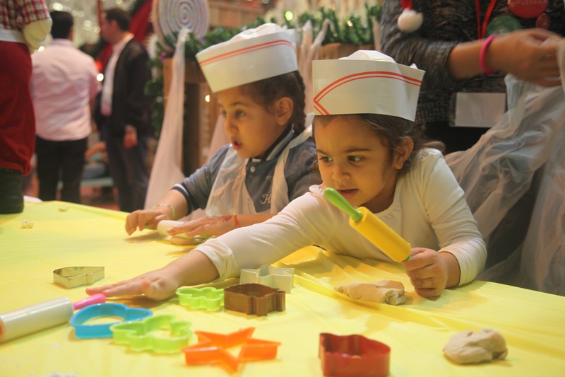 Santa & the chocolate Factory