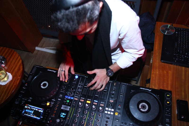 Vivid Bar Lounge at Saturday Night
