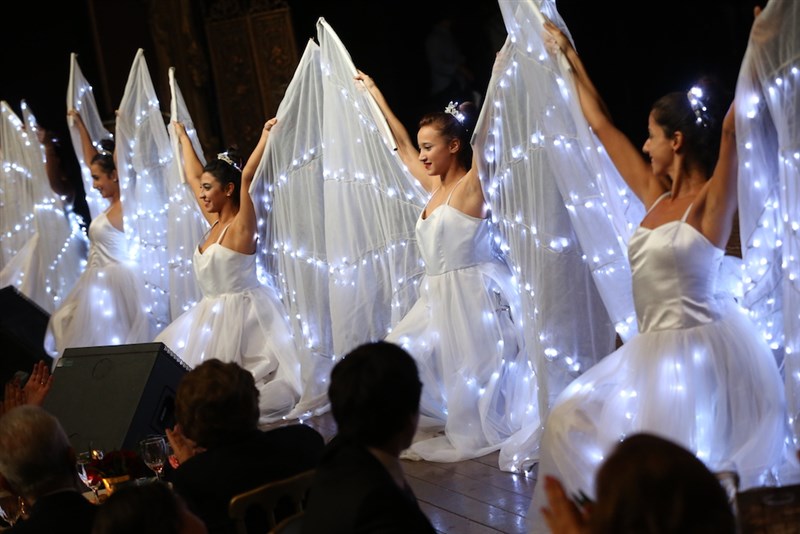 19eme Bal International des Debutantes