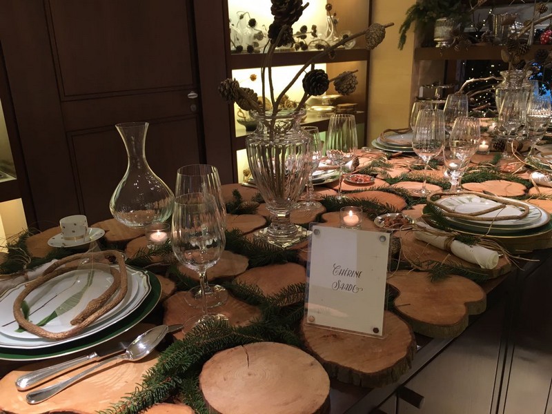 Au Gant Rouge Christmas Tables Decoration