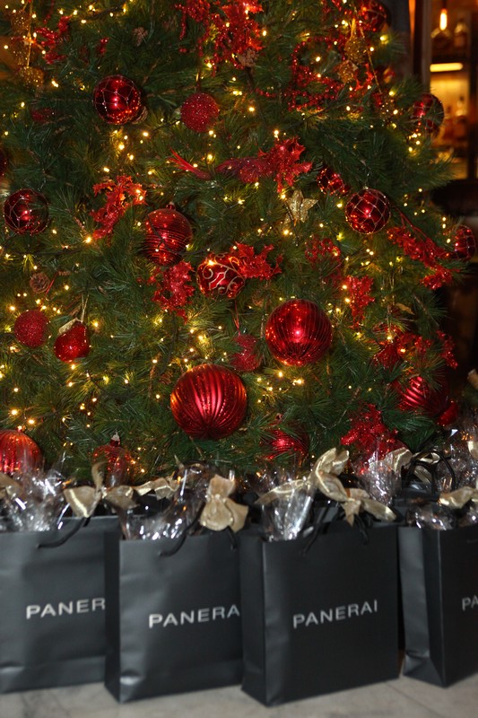 Panerai Christmas Dinner Party