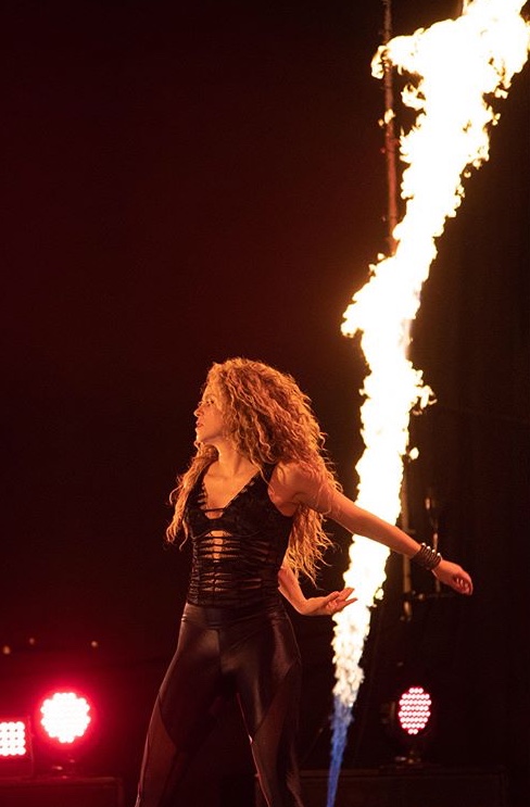 Shakira in Istanbul Vodafone Park