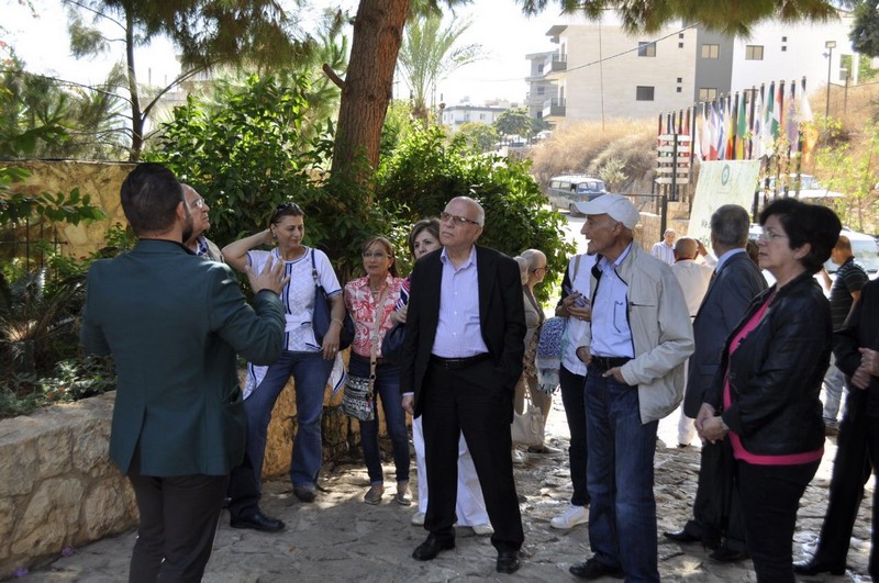 Badr Hassoun Khan Al Saboun hosts the Circle of Lebanese Ambassadors