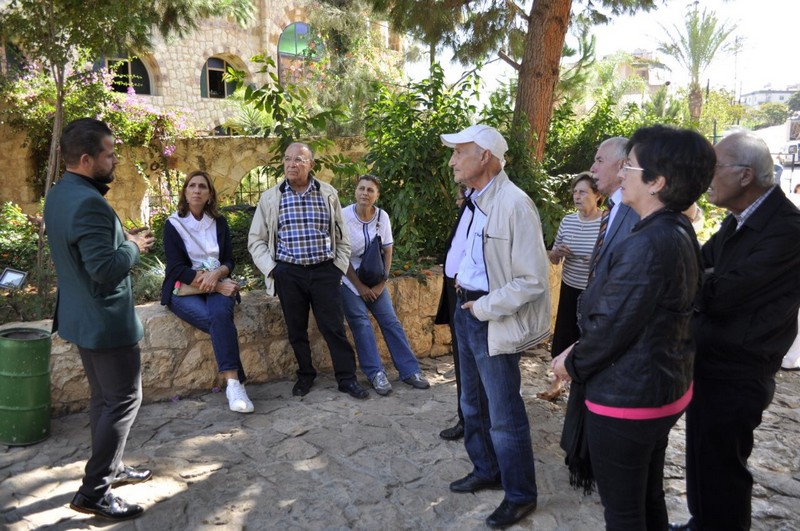 Badr Hassoun Khan Al Saboun hosts the Circle of Lebanese Ambassadors