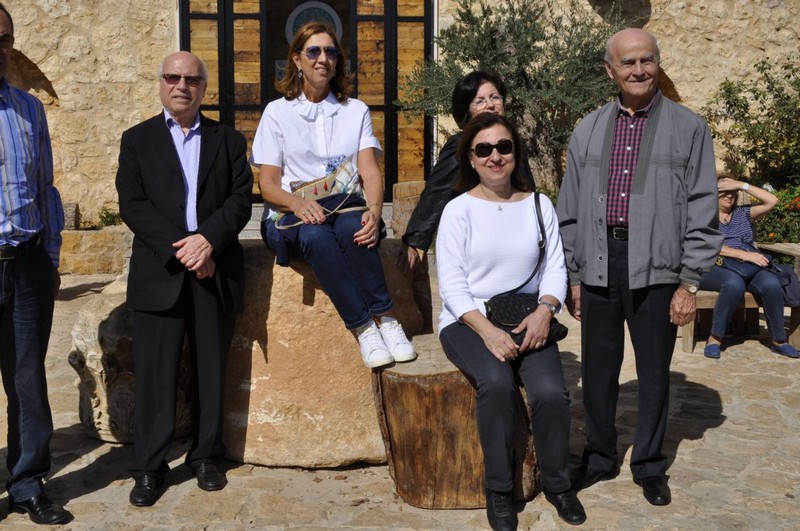 Badr Hassoun Khan Al Saboun hosts the Circle of Lebanese Ambassadors