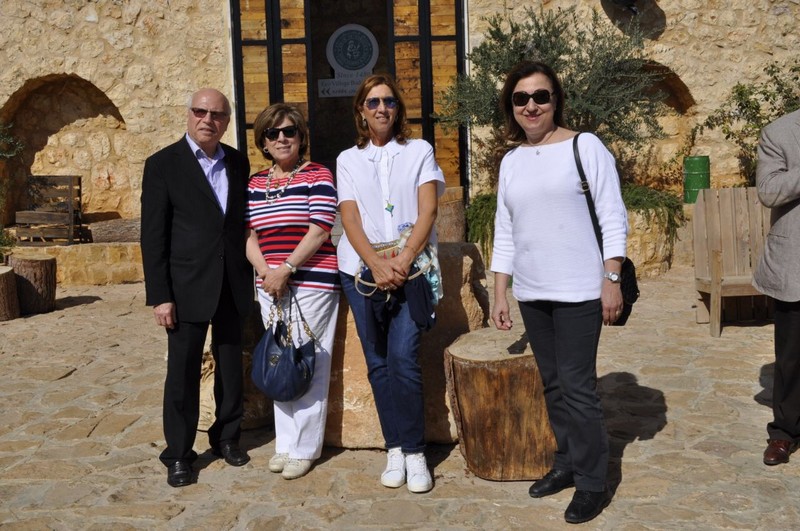 Badr Hassoun Khan Al Saboun hosts the Circle of Lebanese Ambassadors
