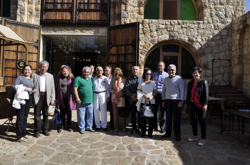 Badr Hassoun Khan Al Saboun hosts the Circle of Lebanese Ambassadors