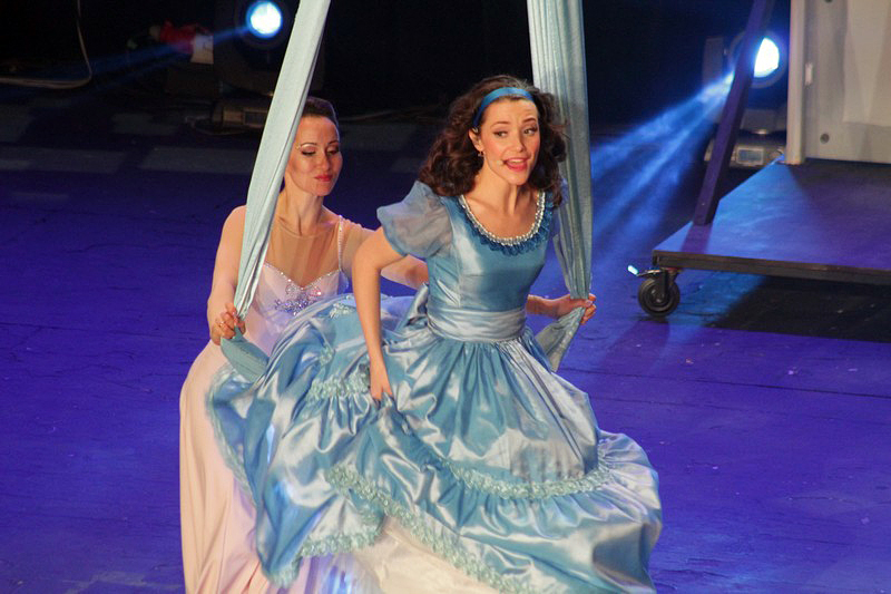 Alice in Wonderland-The Circus Musical