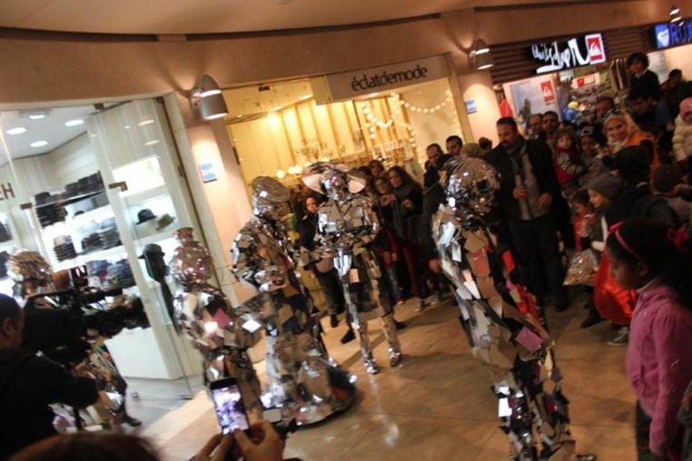 ABC Mirror Family Show