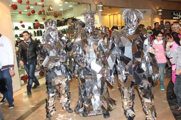 ABC Mirror Family Show
