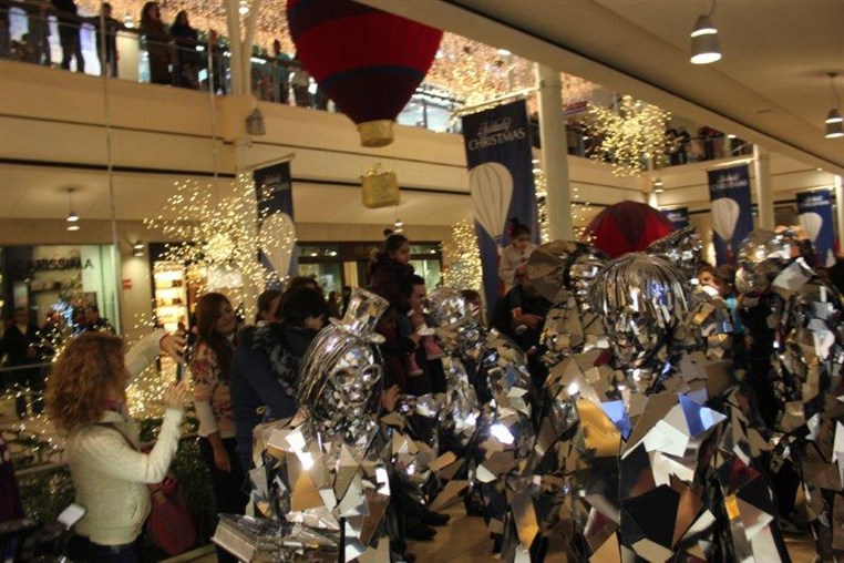 ABC Mirror Family Show