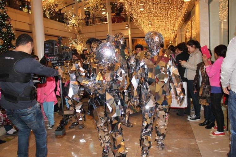 ABC Mirror Family Show