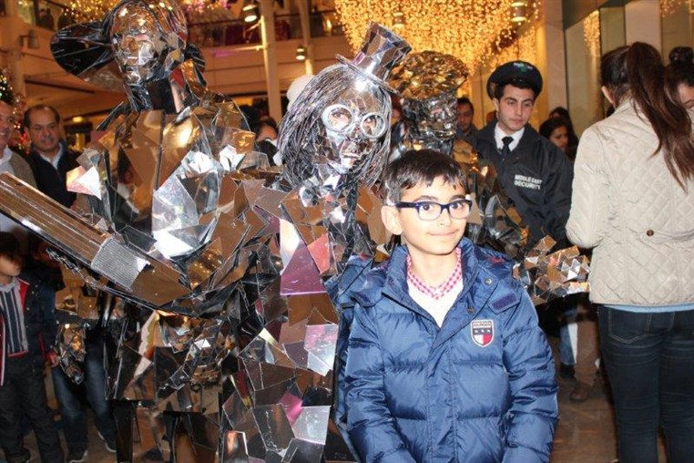 ABC Mirror Family Show