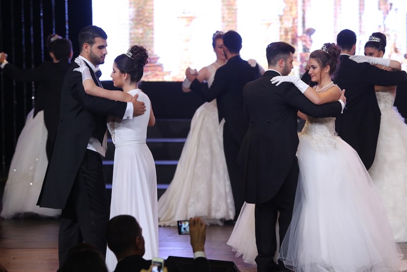 19eme Bal International des Debutantes