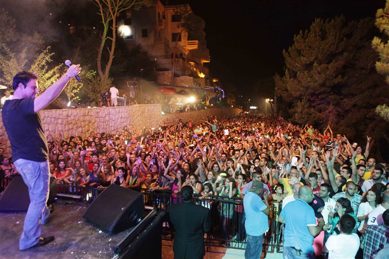 Assi El Hellani at Nabay Festival